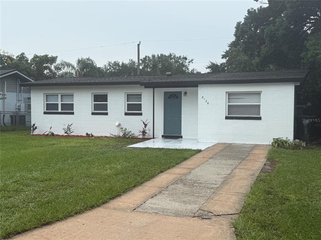 8126 CASTINANGO STREET, ORLANDO, FL — photo 2 of 30