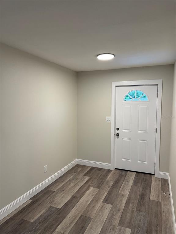 8126 CASTINANGO STREET, ORLANDO, FL — photo 4 of 30