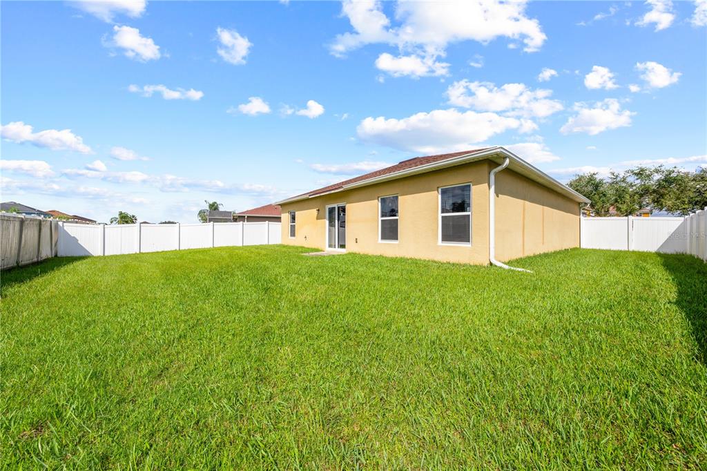 4622 CABALERRO TRAIL, KISSIMMEE, FL — photo 5 of 37
