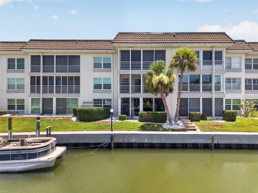 4390 EXETER DRIVE UNIT 107