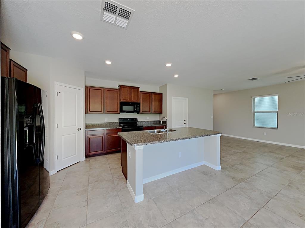 15322 BROAD BRUSH DRIVE, RUSKIN, FL — photo 4 of 21