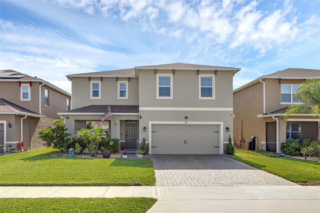455 LAZIO CIRCLE