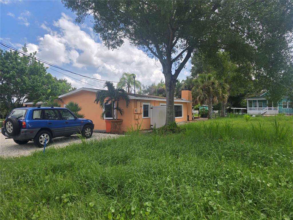 2614 CYPRUS DRIVE, PALM HARBOR, FL — photo 2 of 23