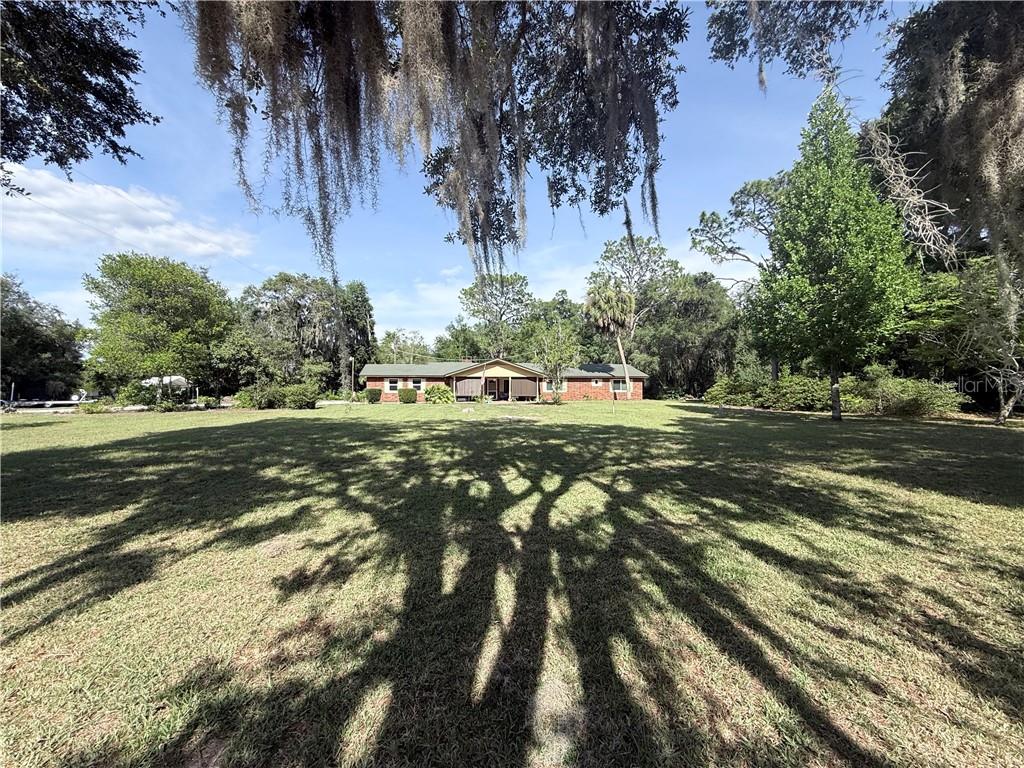 19551 SE 115th AVENUE, INGLIS, FL — photo 4 of 30