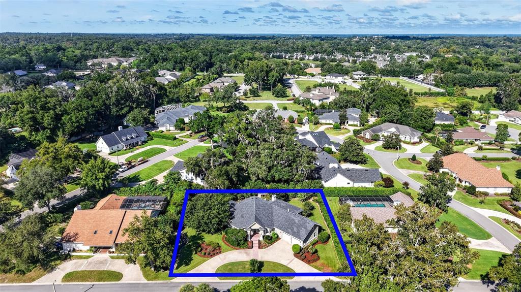 2220 SE MILL CREEK CIRCLE, OCALA, FL — photo 2 of 30