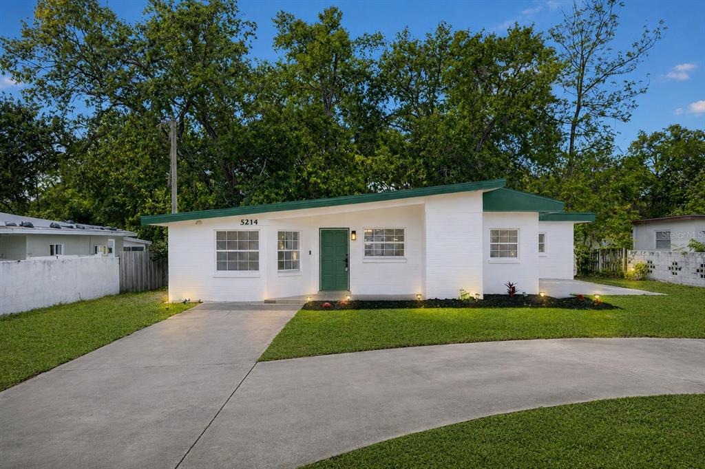 5214 CORTEZ DRIVE