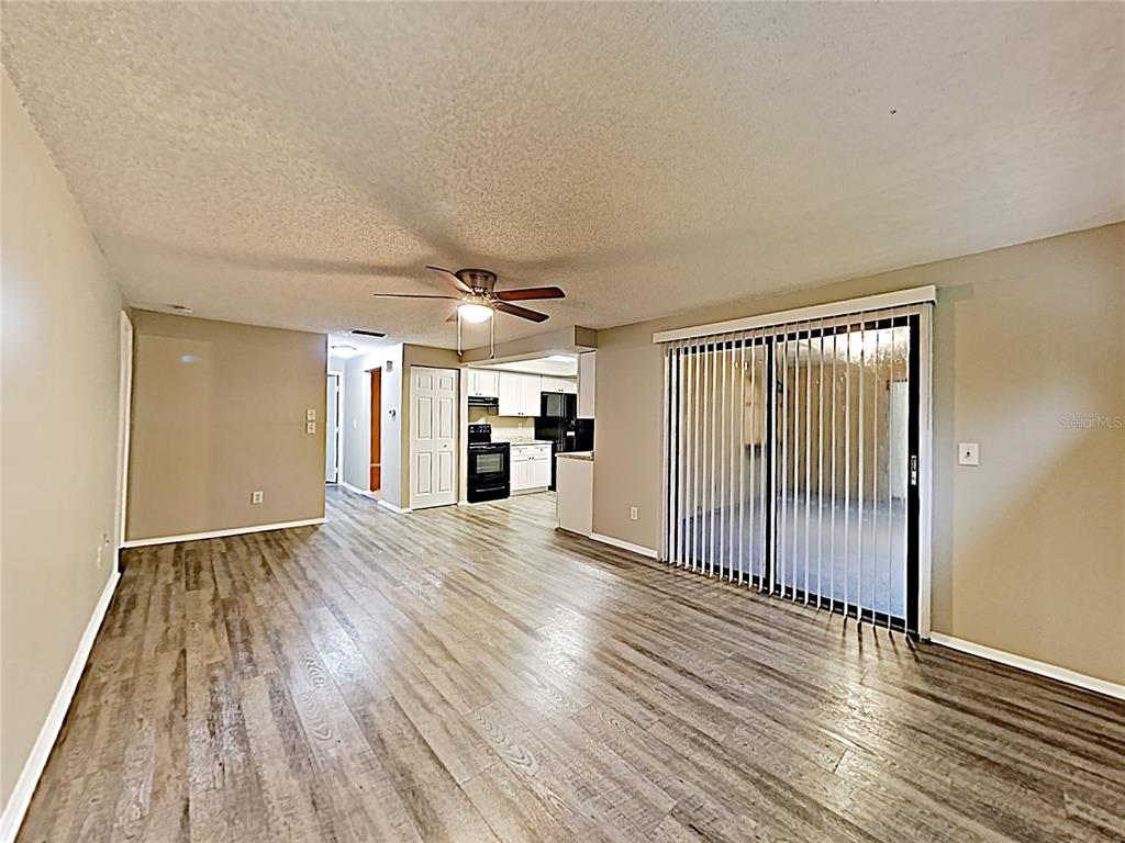 508 CEDAR GROVE DRIVE, BRANDON, FL — photo 5 of 15