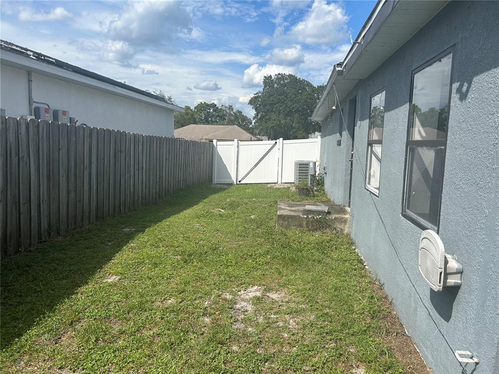 3181 SARDINIA TERRACE, DELTONA, FL — photo 4 of 23