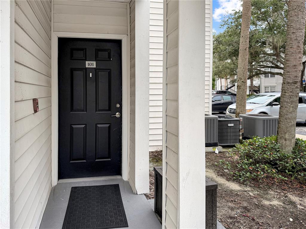 3305 HAVILAND COURT UNIT 101, PALM HARBOR, FL — photo 3 of 26