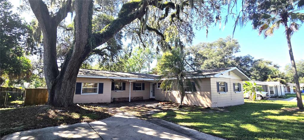 1921 SYLVESTER ROAD, LAKELAND, FL — photo 2 of 46