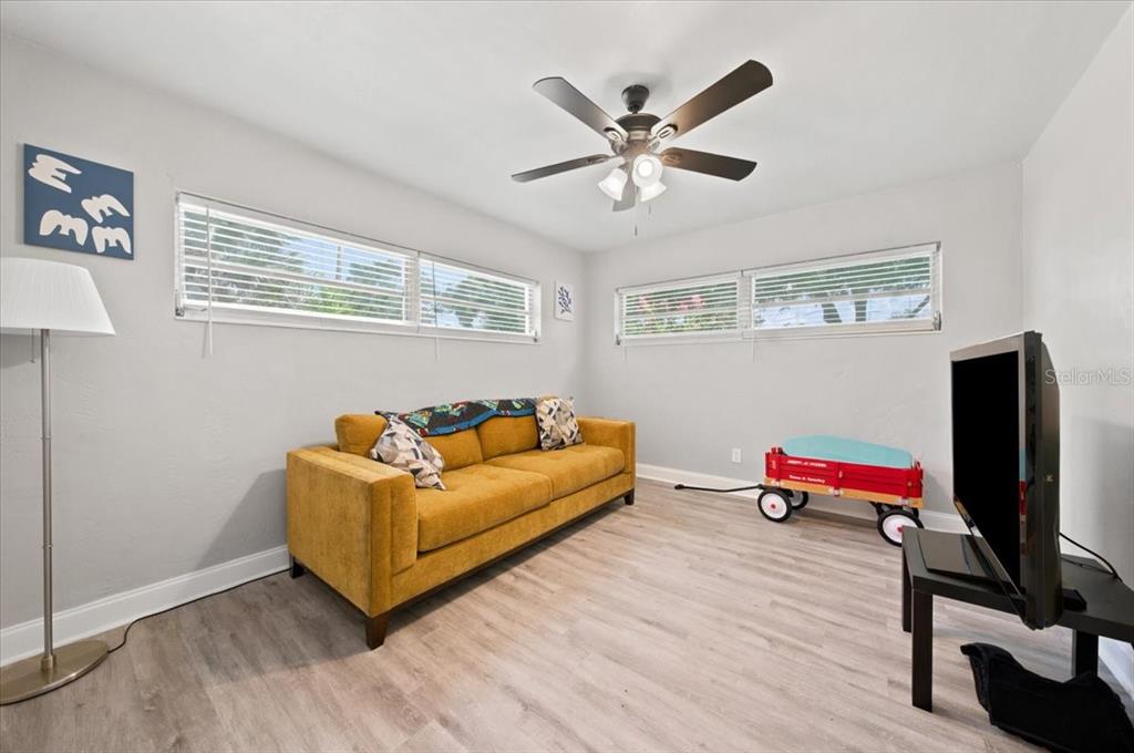 3002 W MARLIN AVENUE, TAMPA, FL — photo 3 of 30