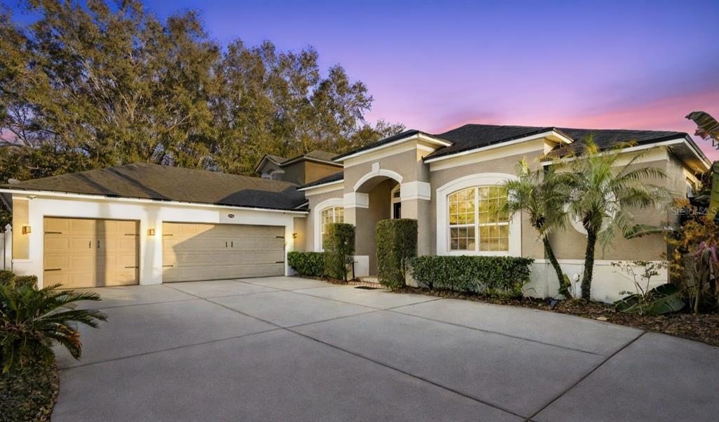 2691 ALOMA OAKS DRIVE
