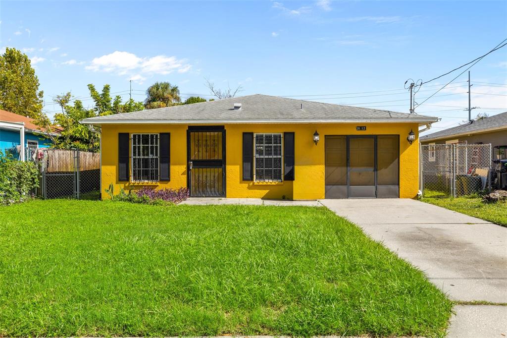 2612 E 9TH AVENUE, TAMPA, FL — photo 3 of 30