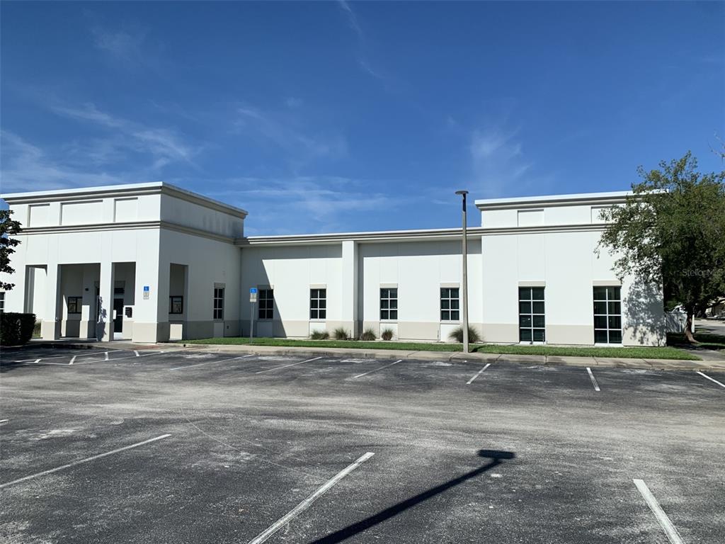 1201 E OAK STREET, KISSIMMEE, FL — photo 3 of 30