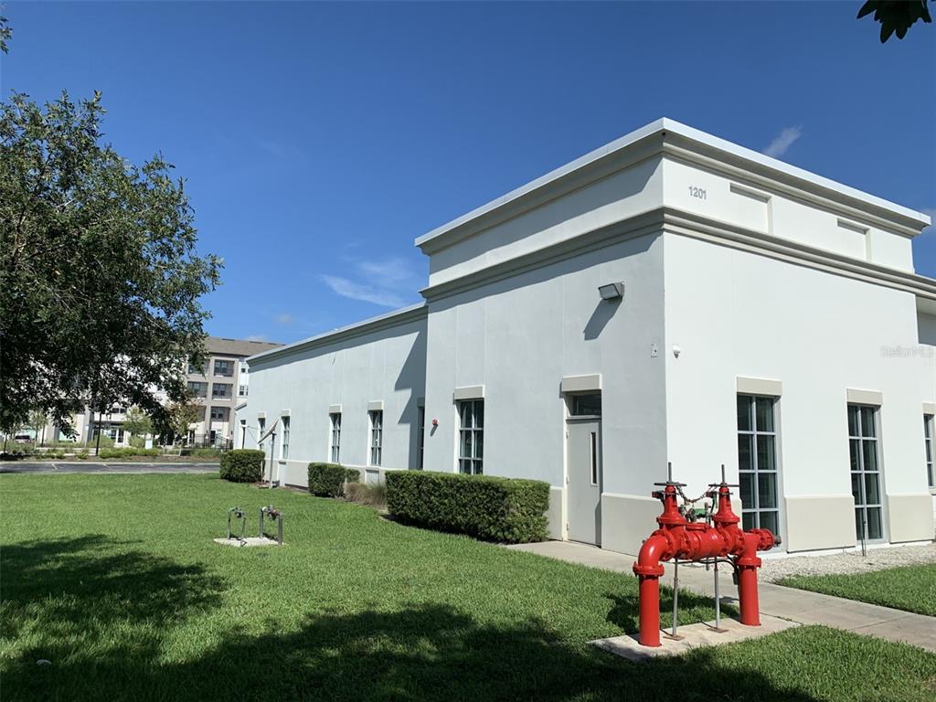 1201 E OAK STREET, KISSIMMEE, FL — photo 5 of 30