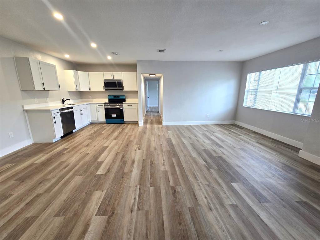 3108 CLEVELAND HEIGHTS BOULEVARD, LAKELAND, FL — photo 4 of 20