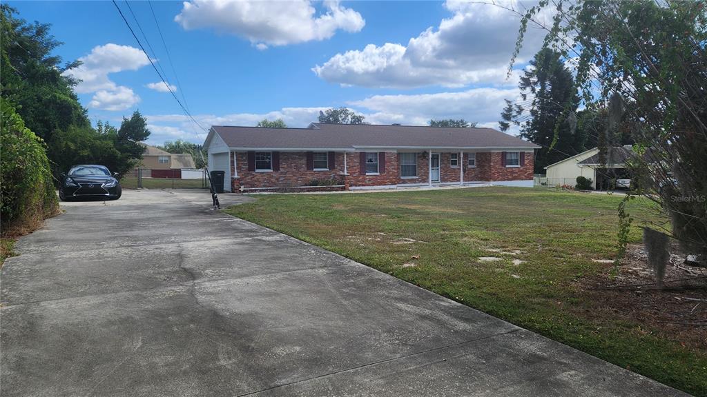 615 LAKEWOOD DRIVE