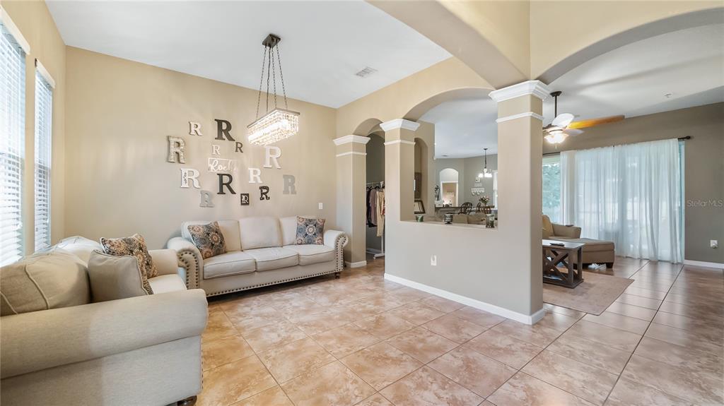 151 BRIDGER TRAIL COURT, MINNEOLA, FL — photo 4 of 29