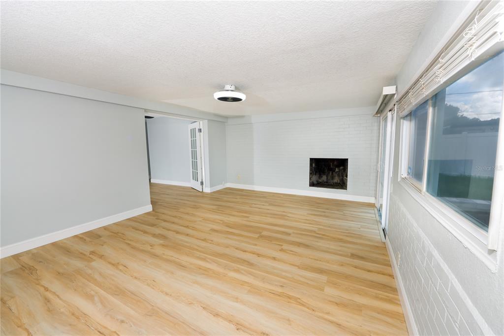 10900 ABIGAIL STREET, ORLANDO, FL — photo 3 of 23
