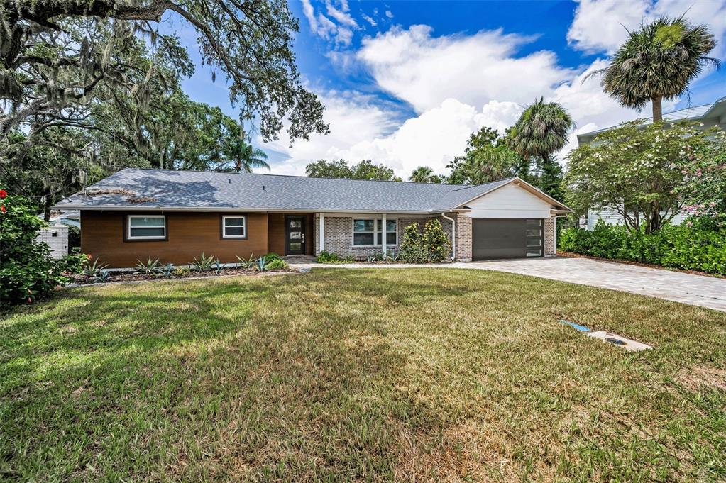 409 S BARBARA LANE