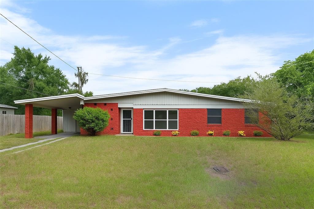 529 NE 12TH COURT