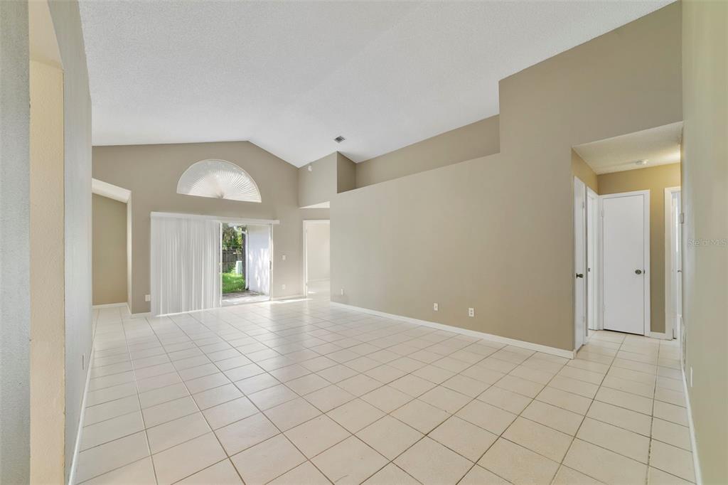 713 MEADOWSIDE COURT, ORLANDO, FL — photo 3 of 30