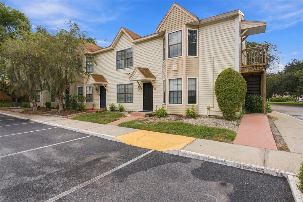 2302 MAKI ROAD UNIT 37, PLANT CITY, FL — photo 3 of 24