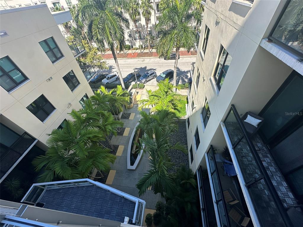 400 4TH AVENUE S UNIT 1207, ST PETERSBURG, FL — photo 3 of 56