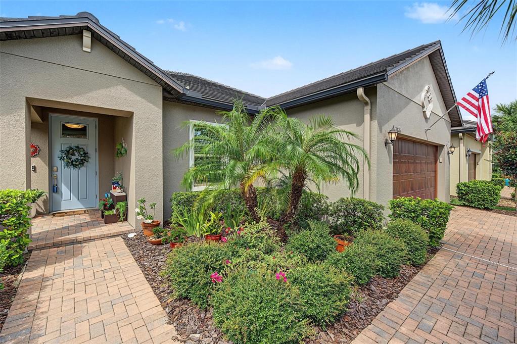 31826 CABANA RYE AVENUE, SAN ANTONIO, FL — photo 2 of 30