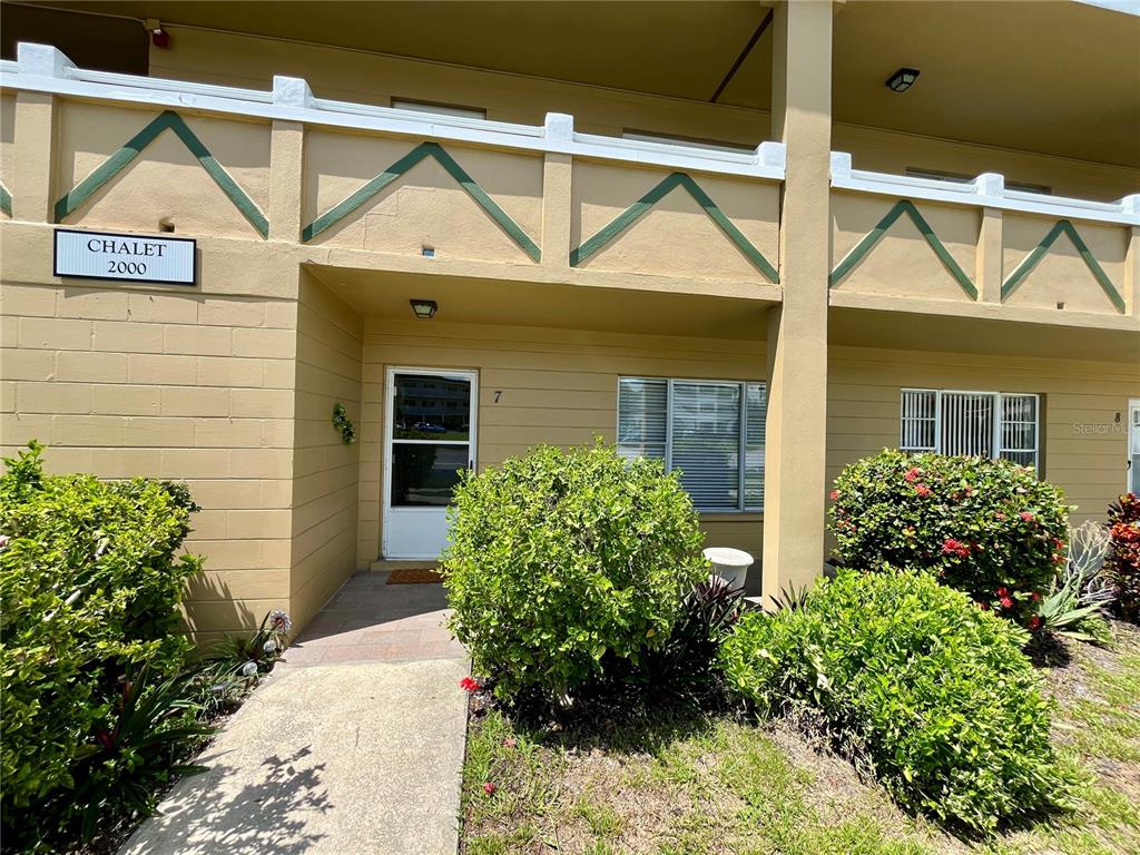 2000 WORLD PARKWAY BOULEVARD UNIT 7, CLEARWATER, FL — photo 3 of 30