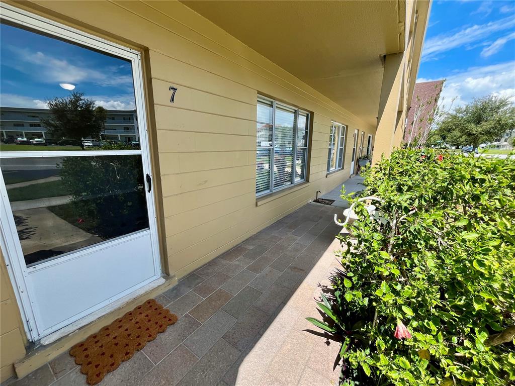 2000 WORLD PARKWAY BOULEVARD UNIT 7, CLEARWATER, FL — photo 4 of 30