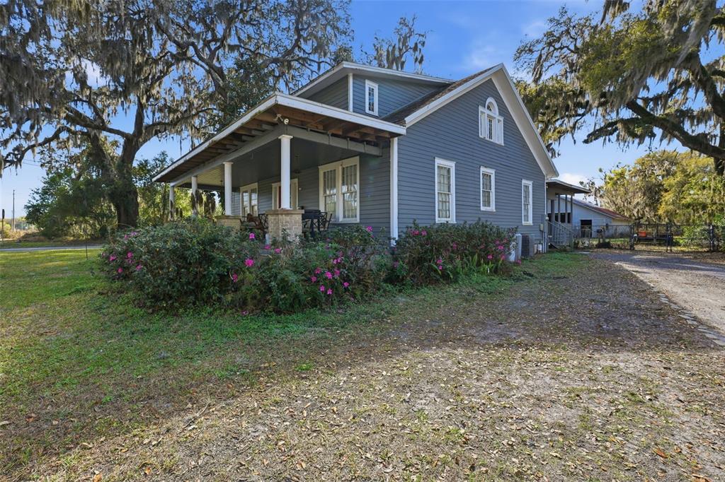 420 PINE STREET, CRESCENT CITY, FL — photo 5 of 30