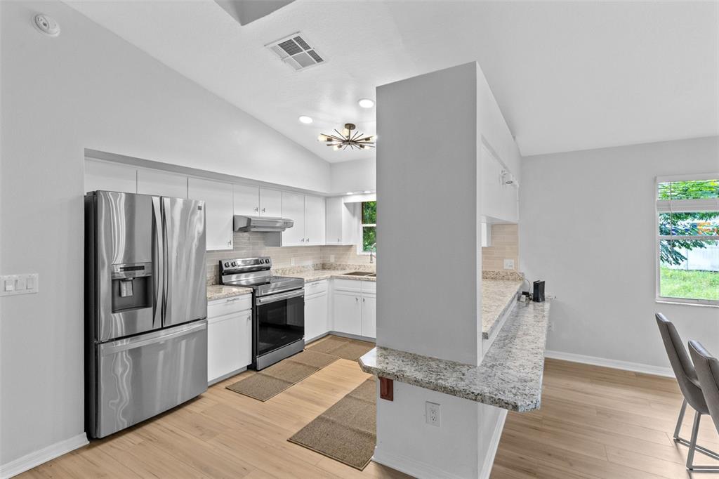 2982 KNOWLES BOULEVARD, KISSIMMEE, FL — photo 5 of 30