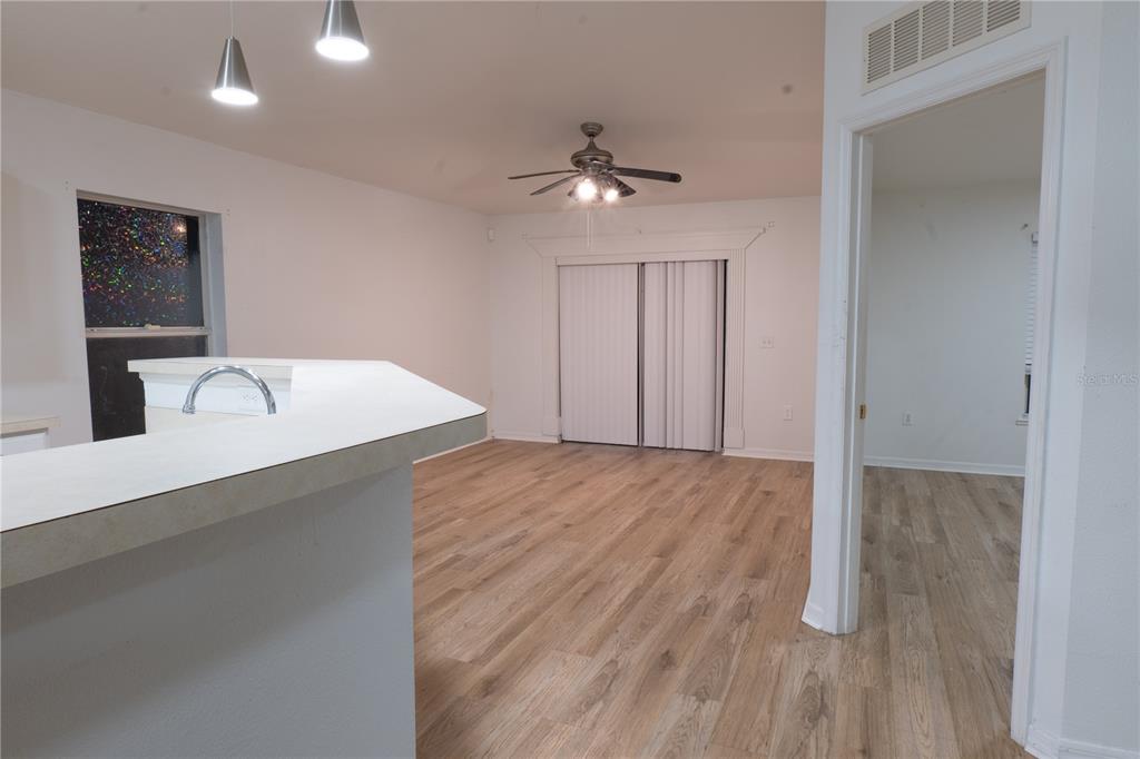 5689 SYCAMORE CANYON DRIVE, KISSIMMEE, FL — photo 5 of 15