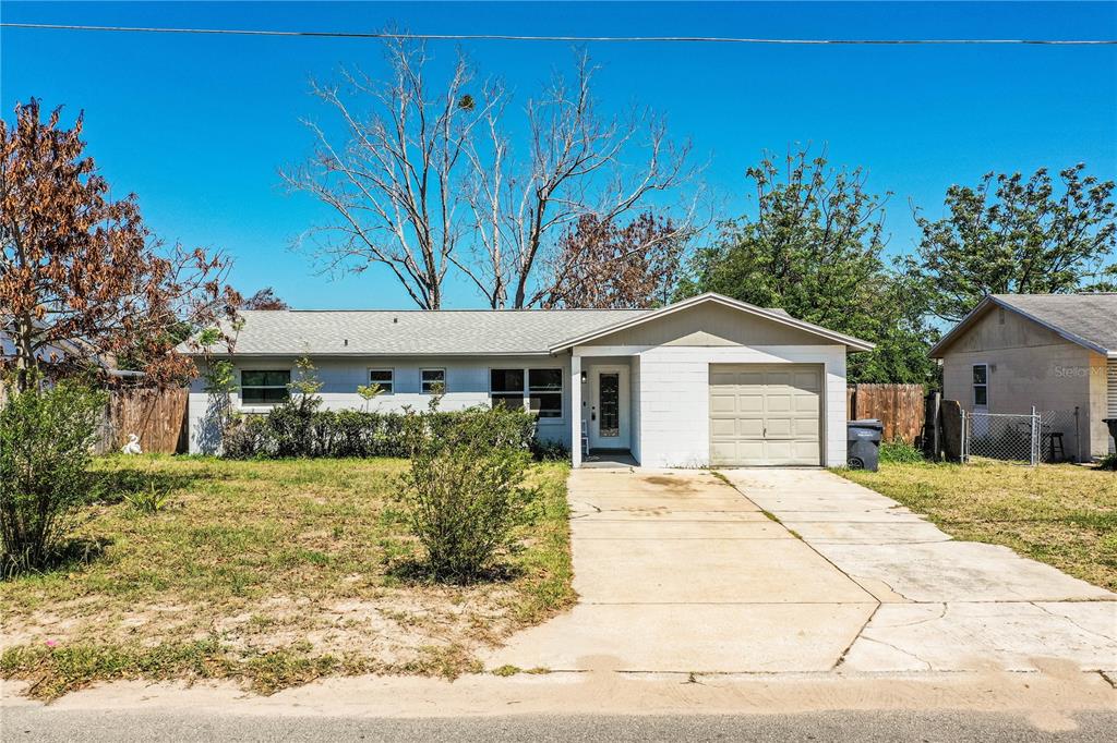 1015 CAREFREE COVE DRIVE