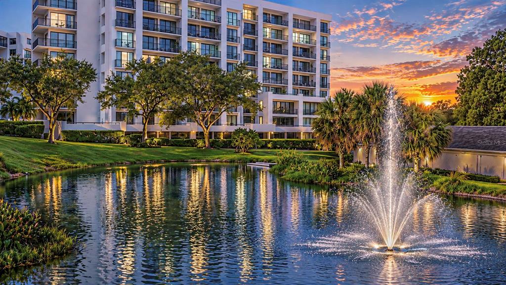 8 BELLEVIEW BOULEVARD UNIT 108, BELLEAIR, FL — photo 2 of 30