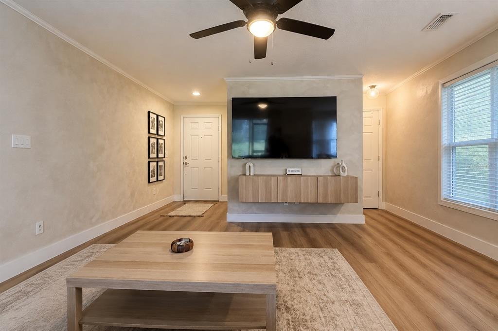 1920 COMMANDER WAY, KISSIMMEE, FL — photo 4 of 30
