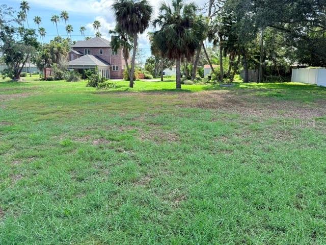 ARKANSAS AVENUE NE, ST PETERSBURG, FL — photo 2 of 3
