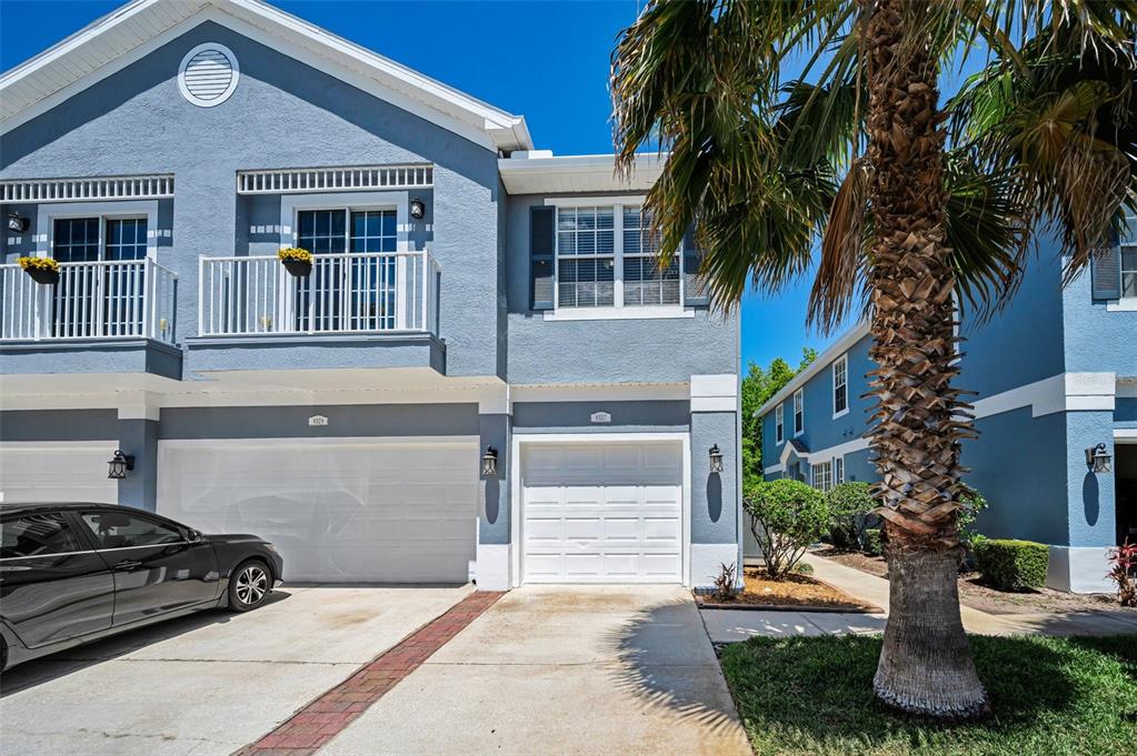 8527 SHALLOW CREEK COURT