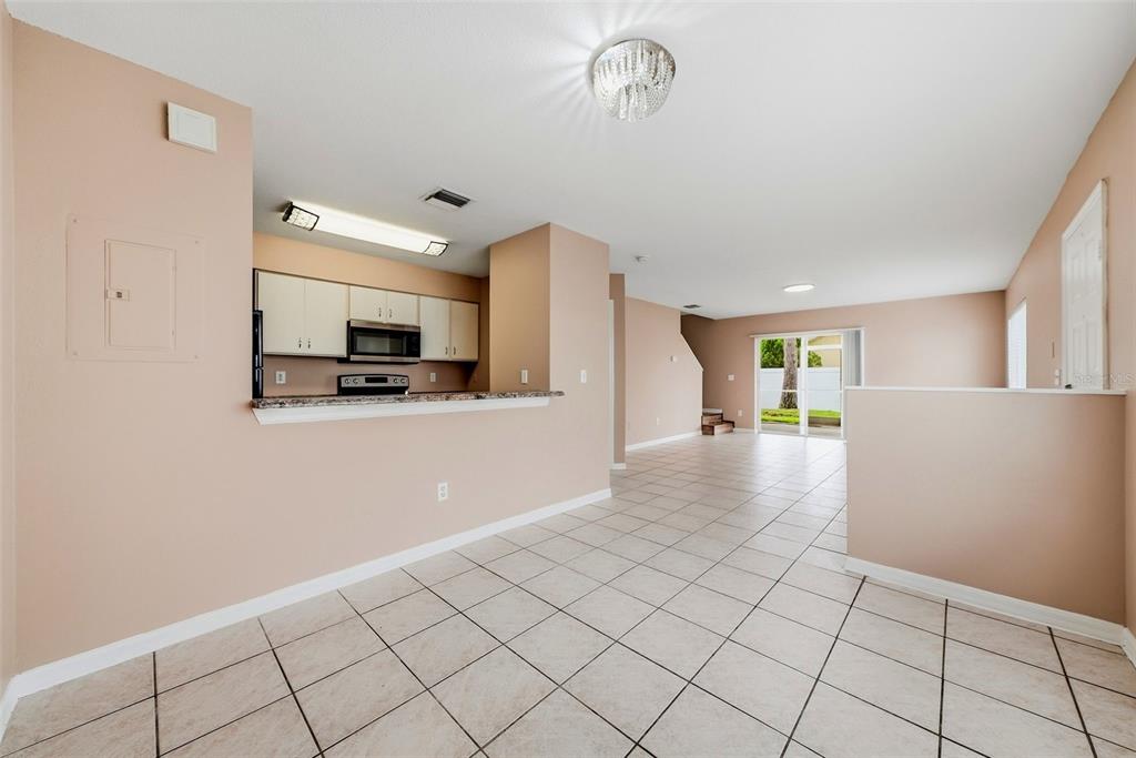 2039 FLUORSHIRE DRIVE, BRANDON, FL — photo 5 of 30