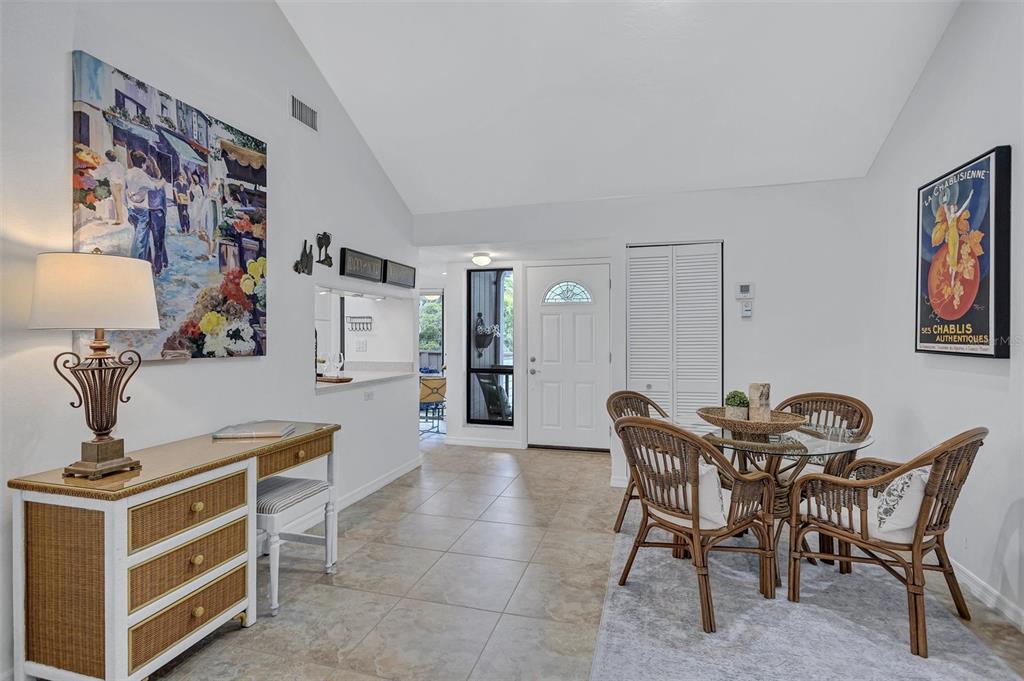 1637 BROOKHOUSE COURT UNIT 244, SARASOTA, FL — photo 5 of 30