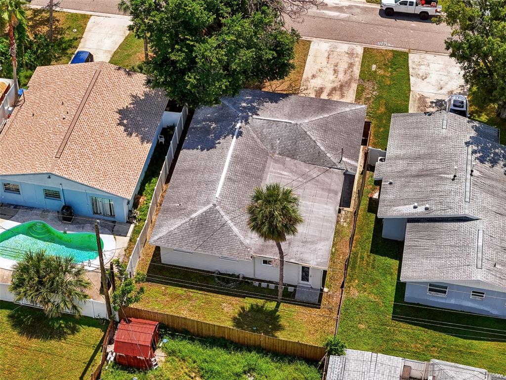 1849 NEW HAMPSHIRE AVENUE NE, ST PETERSBURG, FL — photo 5 of 30