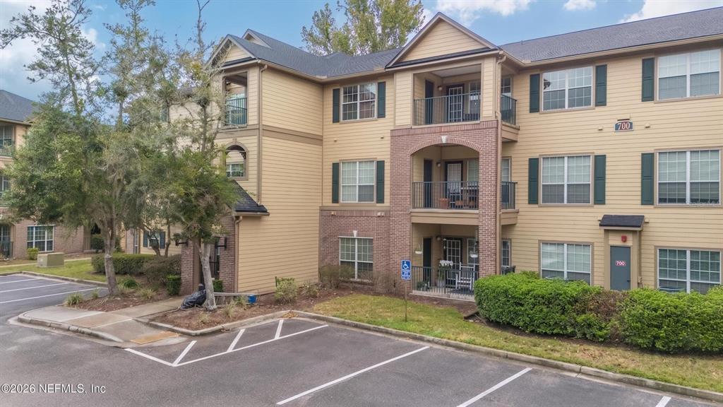 7800 POINT MEADOWS DRIVE UNIT 737