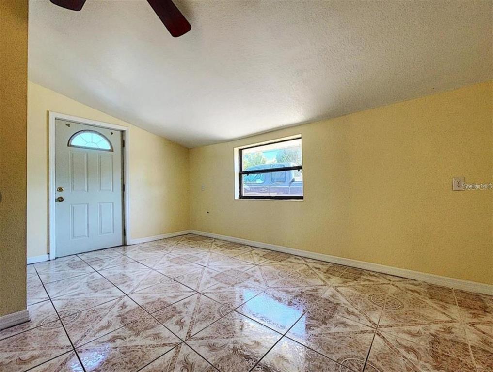 617 LIME STREET, AUBURNDALE, FL — photo 3 of 16