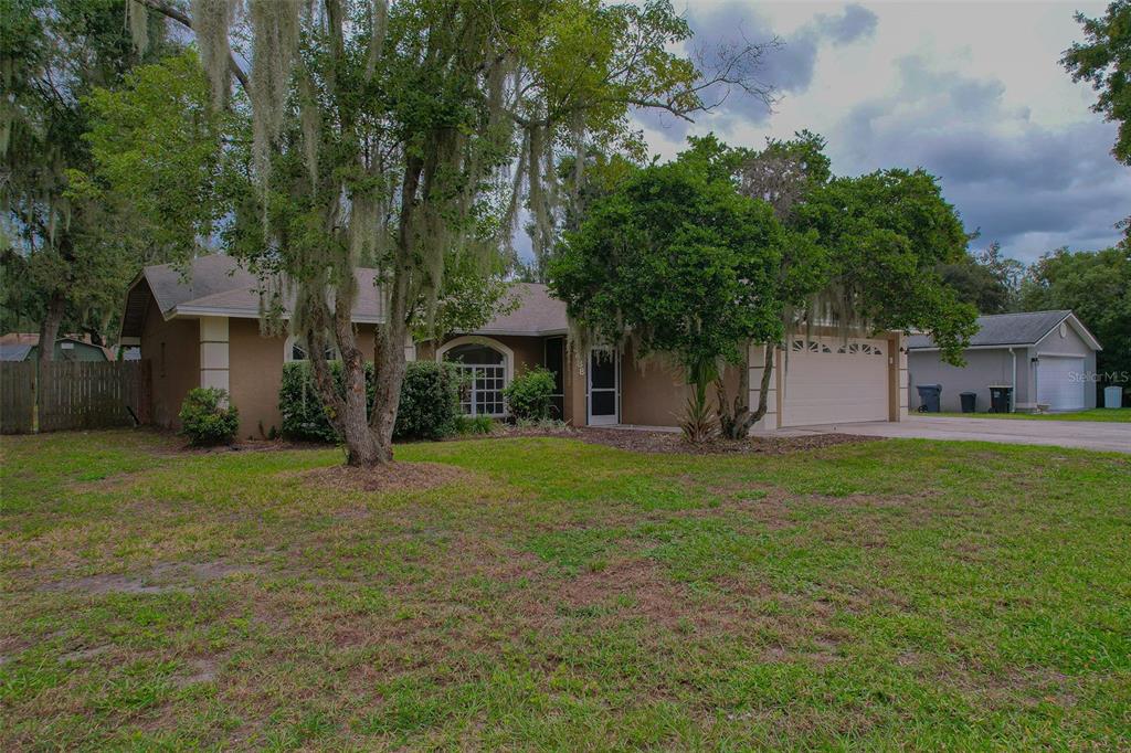 3488 JADE LANE, MULBERRY, FL — photo 4 of 27