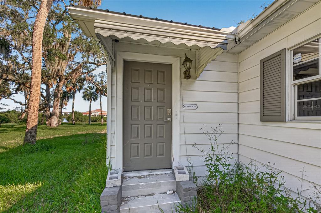 512 S 51ST STREET, TAMPA, FL — photo 3 of 36
