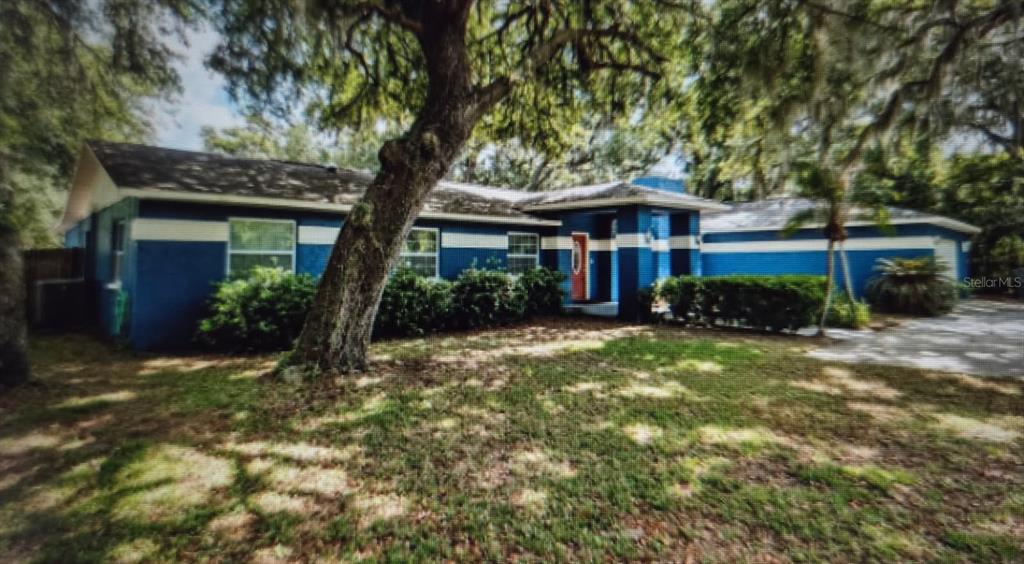 1121 OLD POLK CITY ROAD