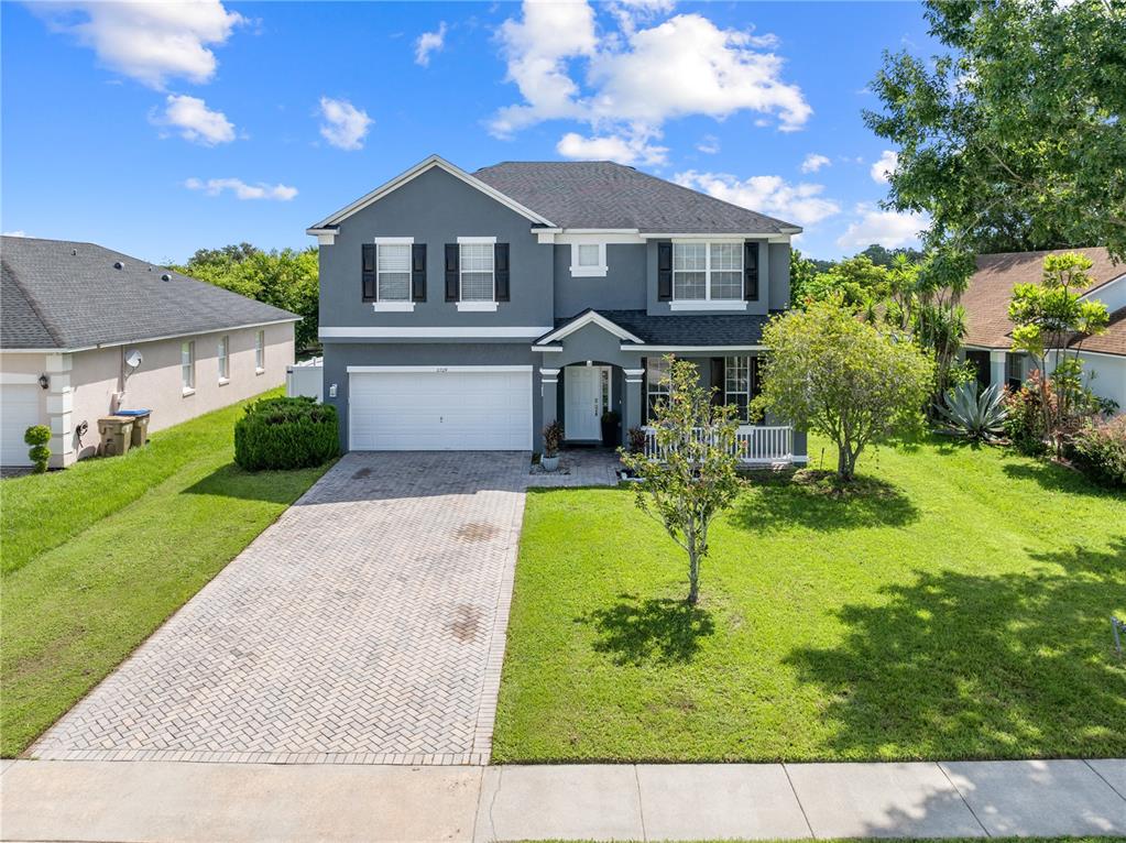 2729 EAGLE GLEN CIRCLE