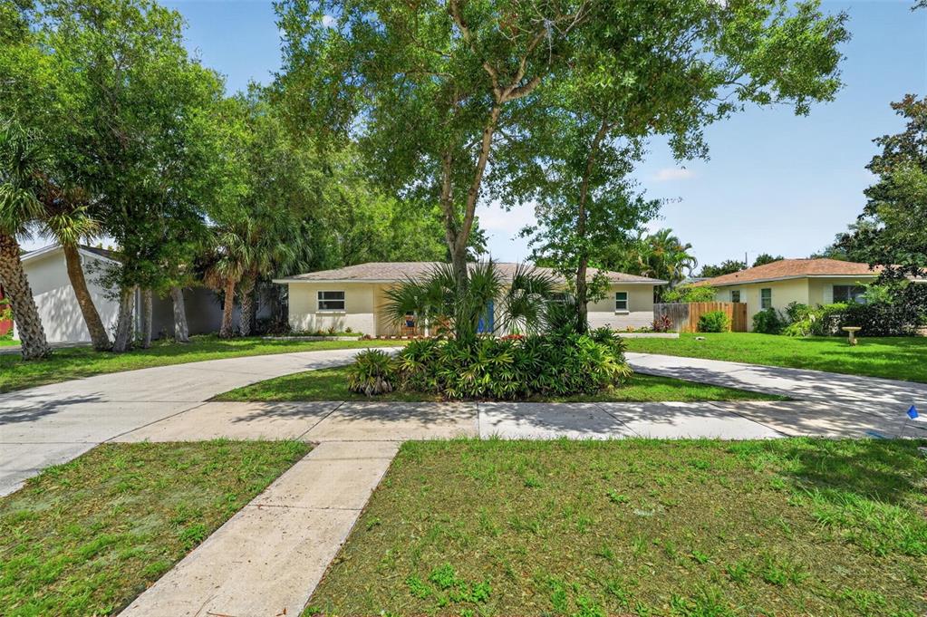 6505 1ST AVENUE N, ST PETERSBURG, FL — photo 3 of 30