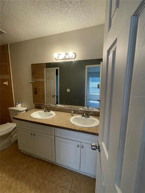 2201 CASCADES BOULEVARD UNIT 302, KISSIMMEE, FL — photo 5 of 13